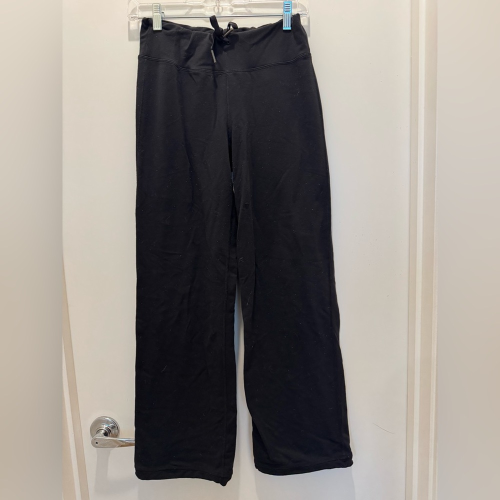 Lululemon wide legged sweats. Size 6, tailored for 5’2”